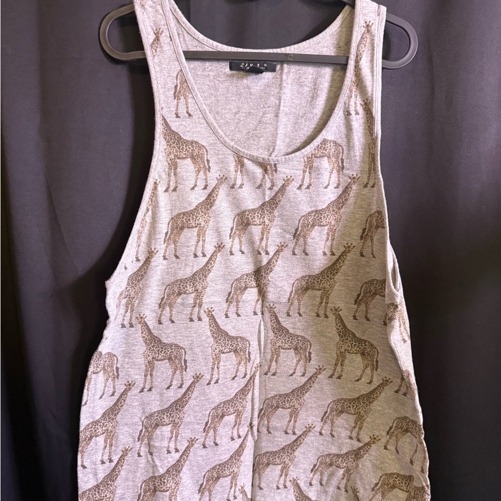21men Gray Giraffe Print Tank Top